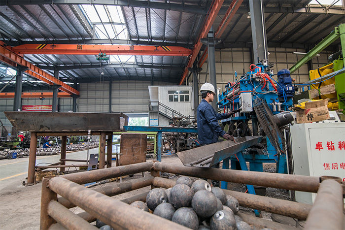 泰州螺栓球基准孔加工